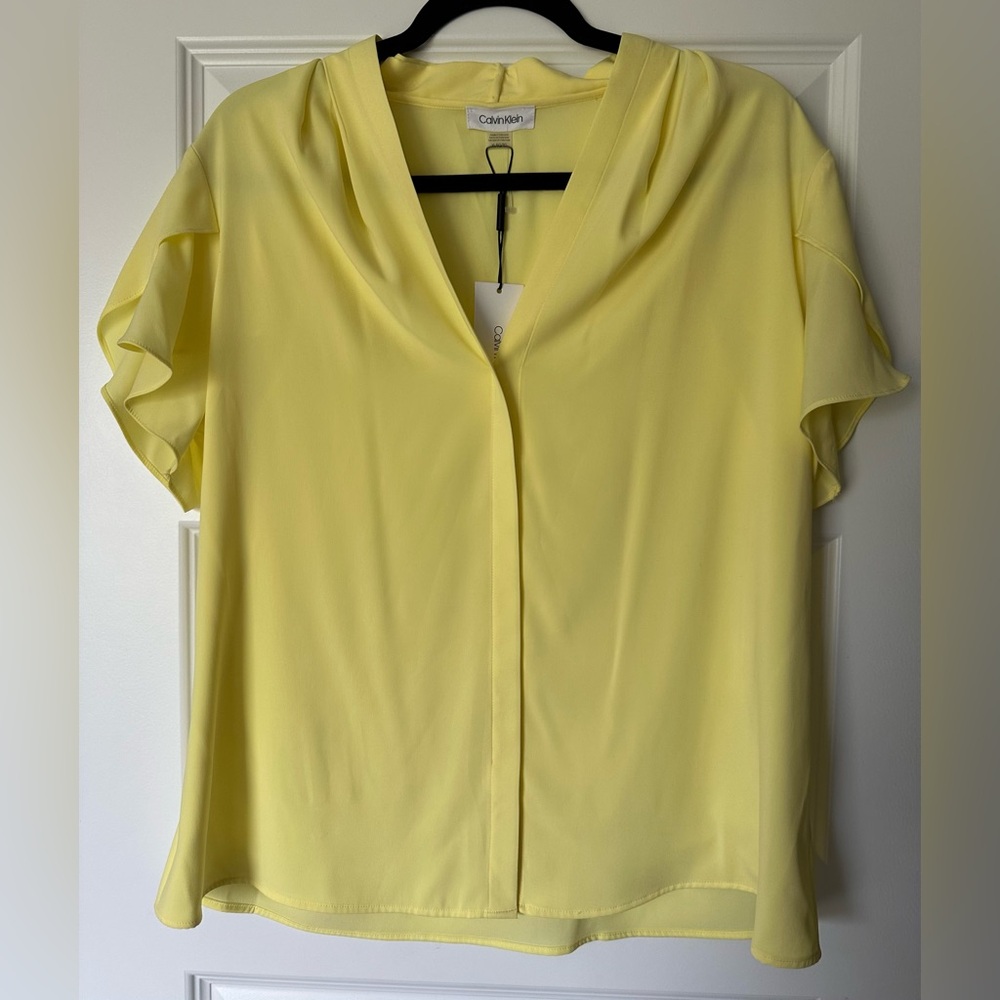 NWT Calvin Klein Women's Super Soft Yellow Top Size XL